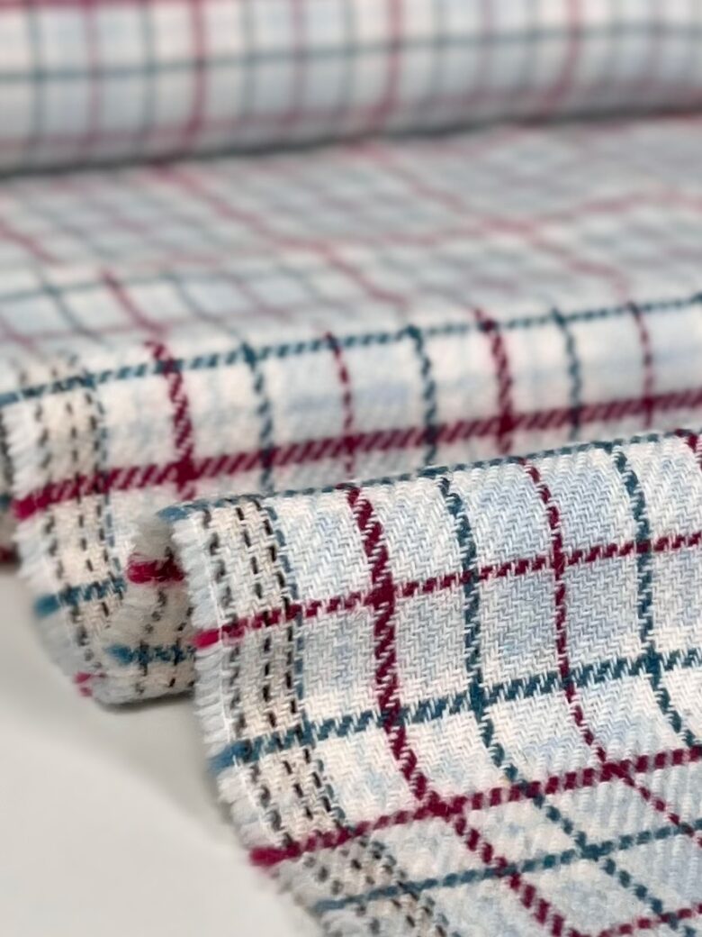 Woolen Check Pattern Suiting Tweed "Naomi"