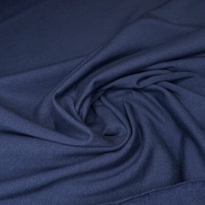 dvisiulis kilpinis trikotazas su pukeliu melynas