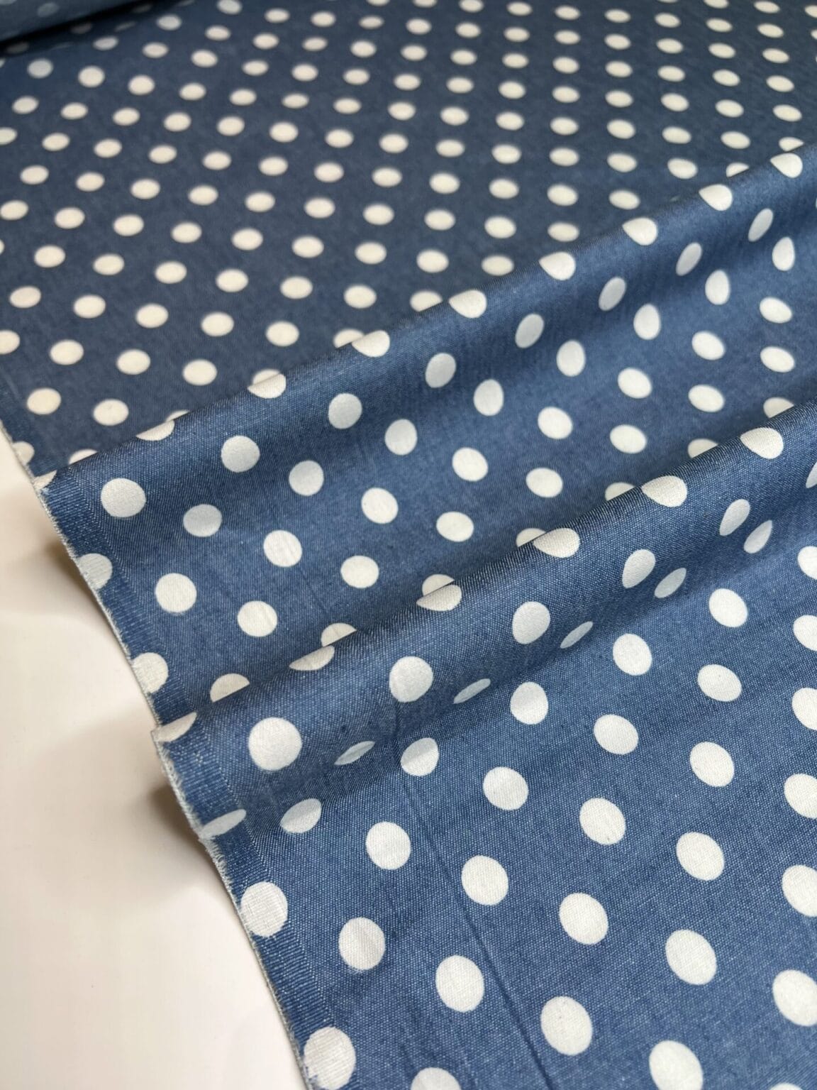 Nestor denim (denim fabric) pea pattern