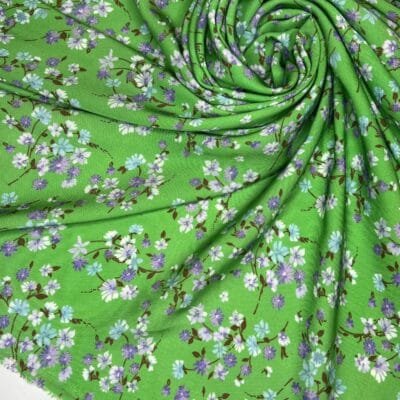 Viskozės suknelinis/kostiuminis audinys žalios spalvos (kaina už likutį 1 m) - Image 1