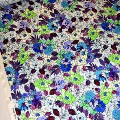 Itāļu satīna kolekcijas dabīgais zīds „Akvareļu Ziedi“ - Image 2