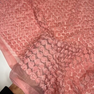 Tīls ar 3D rozēm (AR KĻŪDU) - Image 3