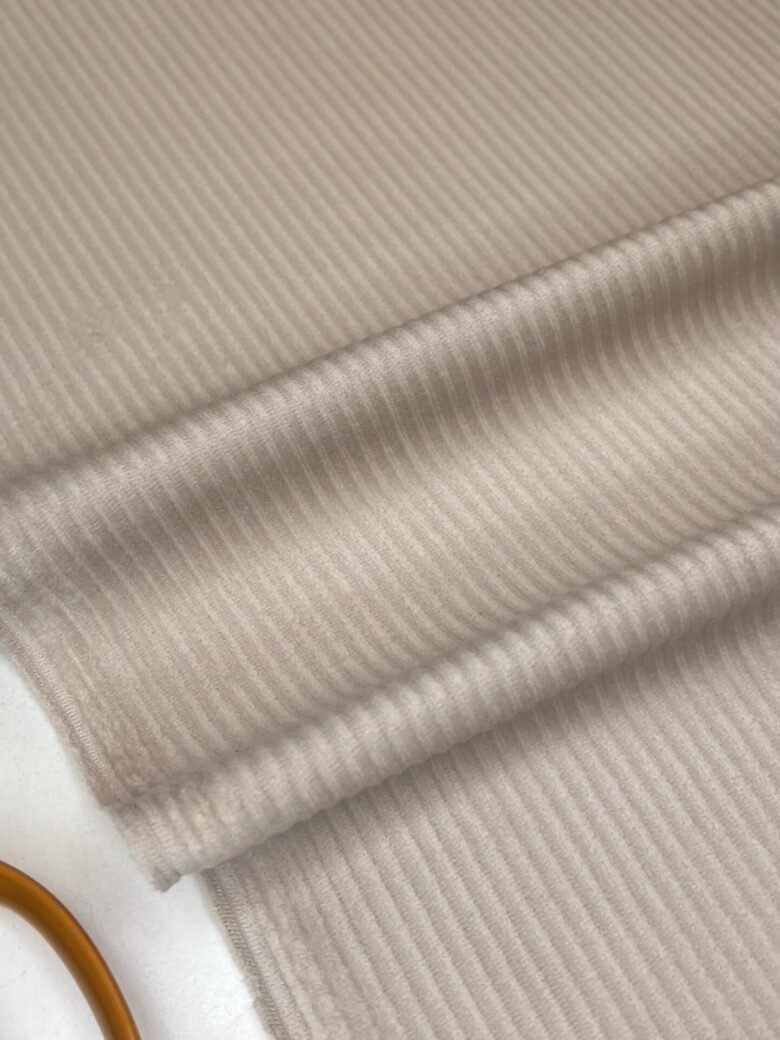 Velvet with elastane in beige color