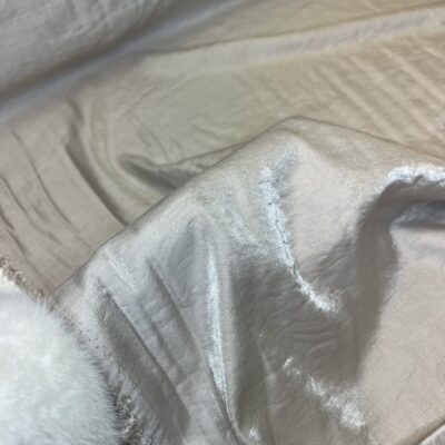 Роскошный вискозный сатин цвета серого жемчуга — изображение 2