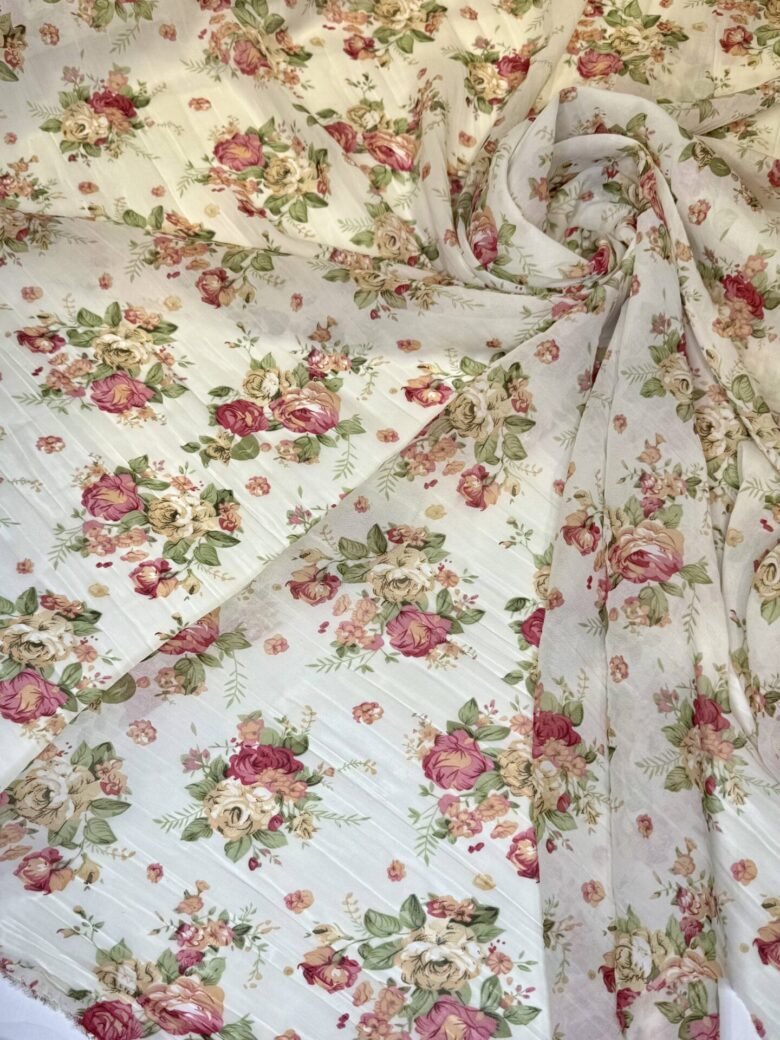 Pleated chiffon with rose pattern