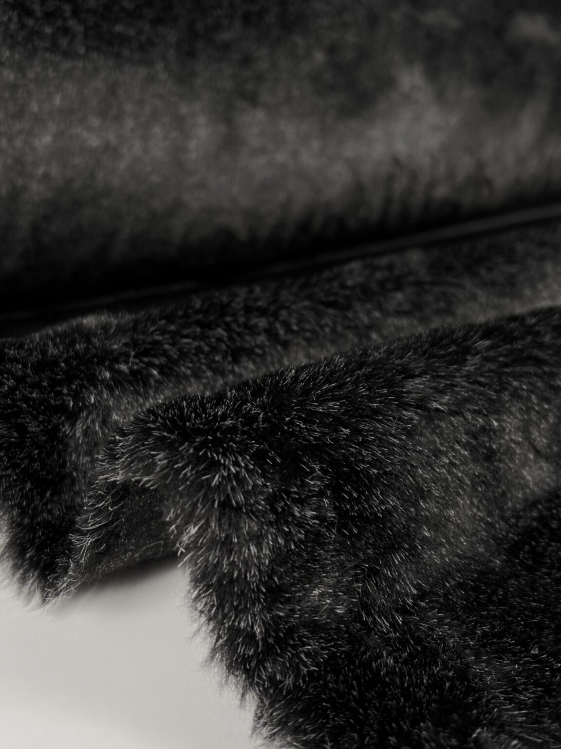 Short Hair Fur "Sheared Chinchilla" Imitation (Artificial Fur) (price for leftover 0.5 m)