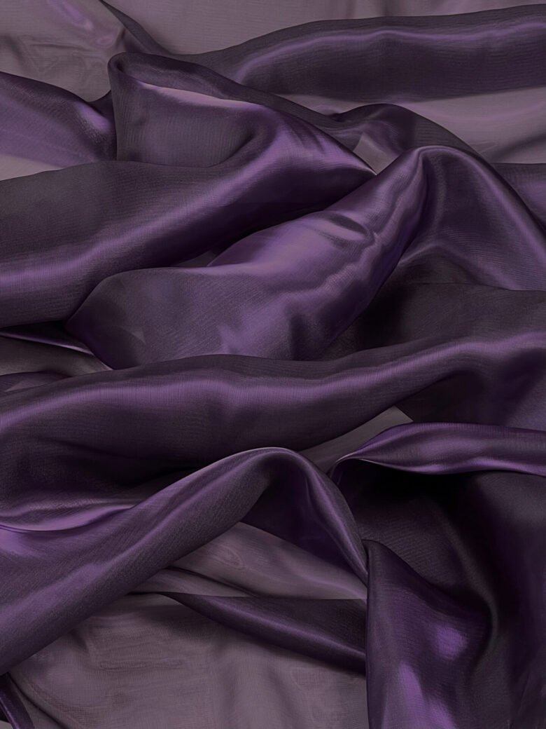 Organza „Tumšā Ametista“ krāsā