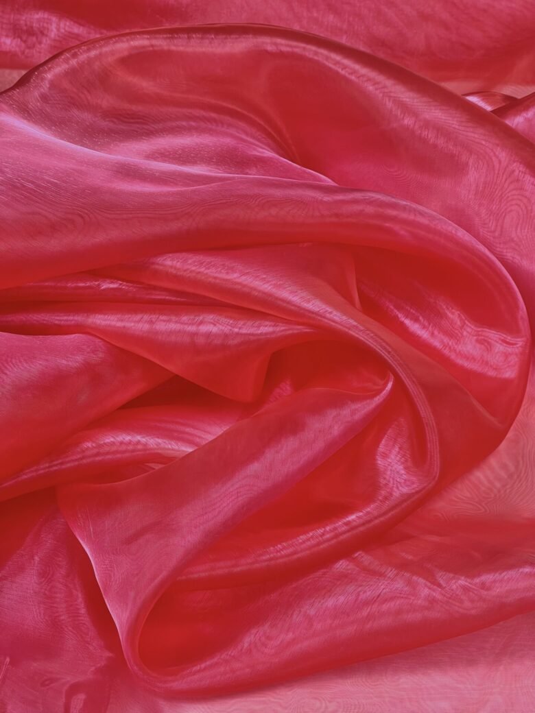 Organza „Koralų Rožinės“ krāsas (300cm. platums)