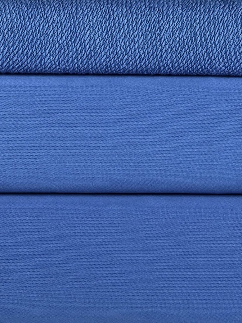 "Diagonal" three-thread loop fabric in "Sky Blue" color (KD10)
