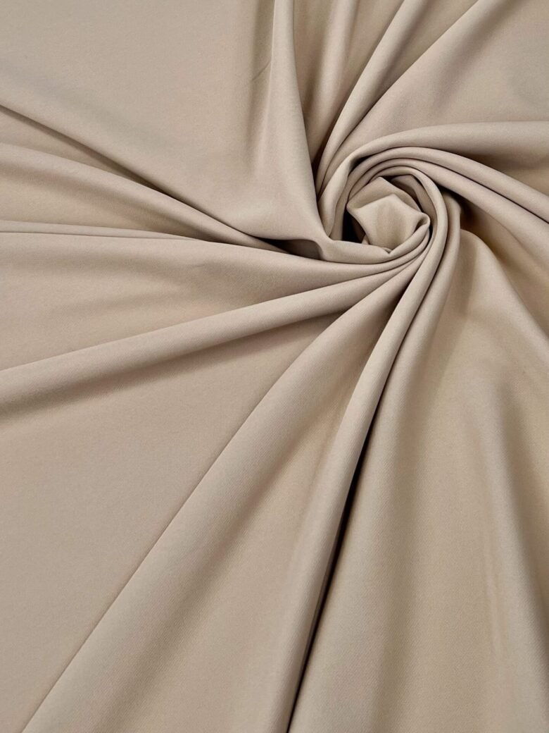 „Barbie“ audinys „Beige“