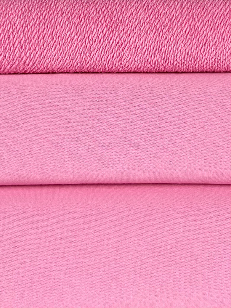 „Diagonal“ trisiūlis kilpinis trikotažas „Baby Pink“ krāsā (MX01)