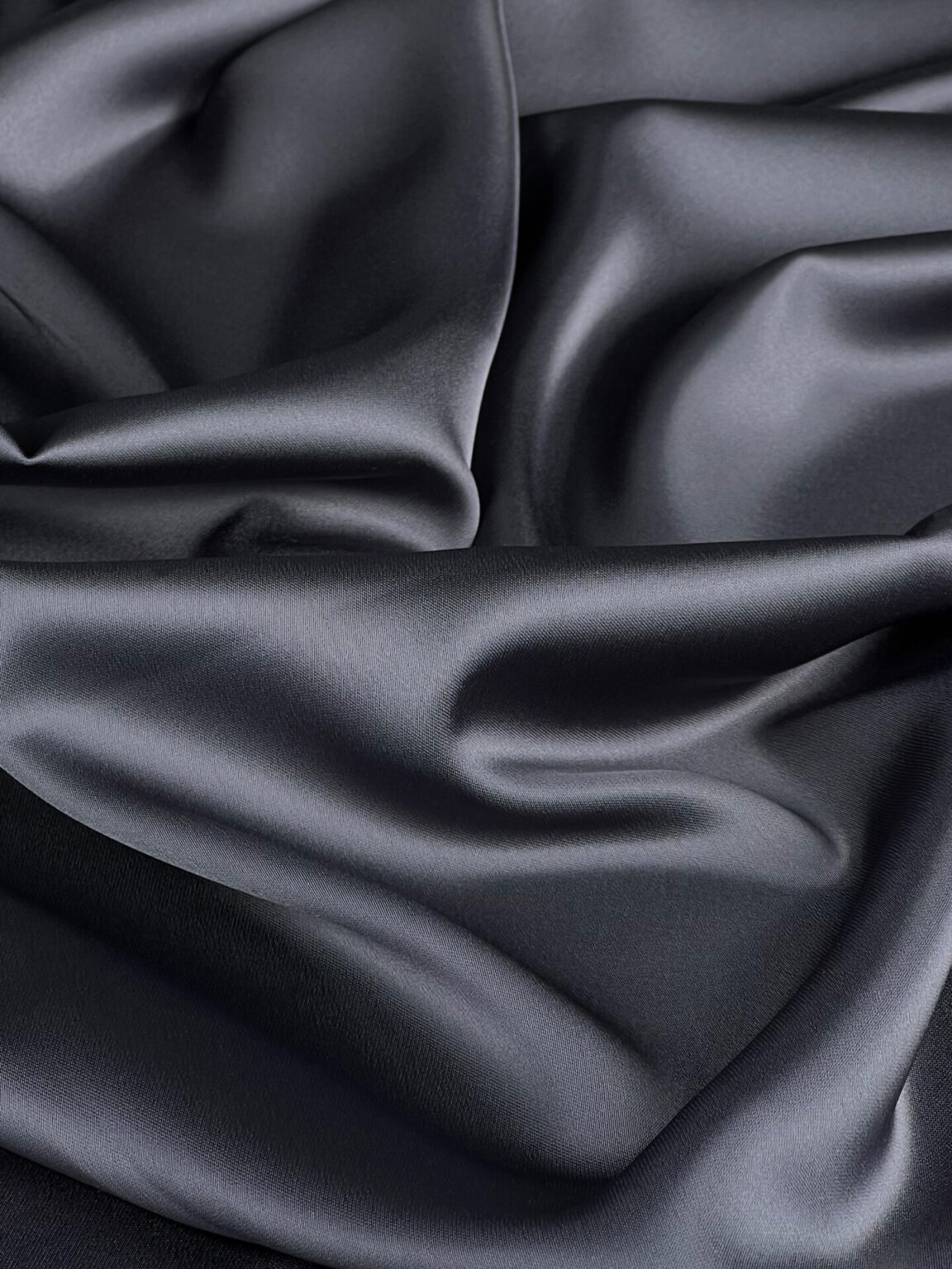 Double-sided satin with elastane in dark graphite color