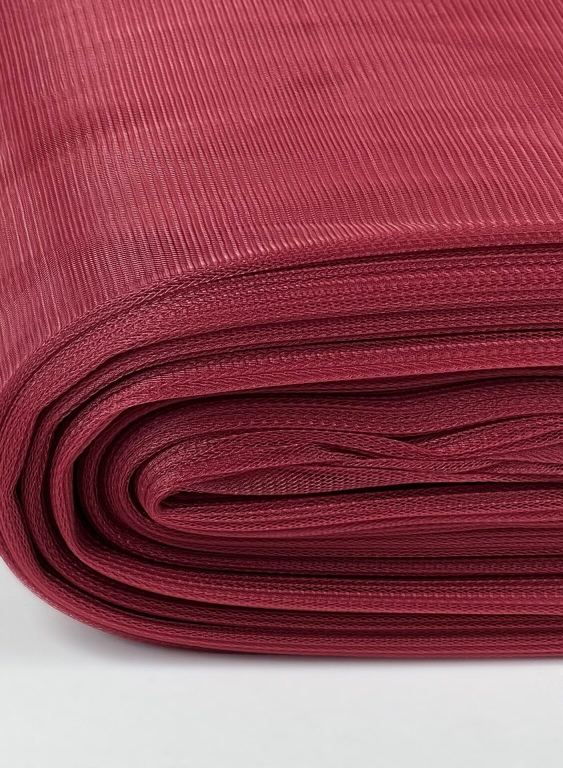 Tiulis „Burgundy“ (055)