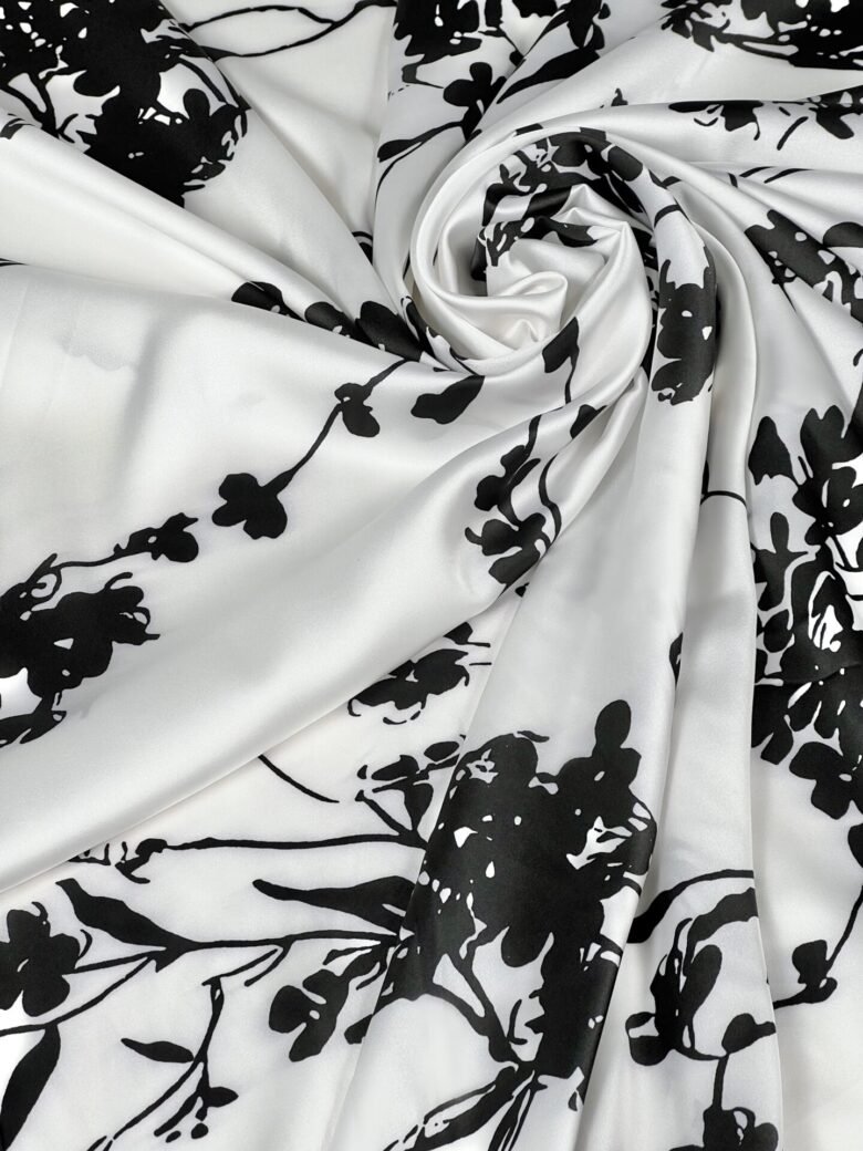 Armani Silk (Satin) "Classic Bouquet" (WITH DEFECT)