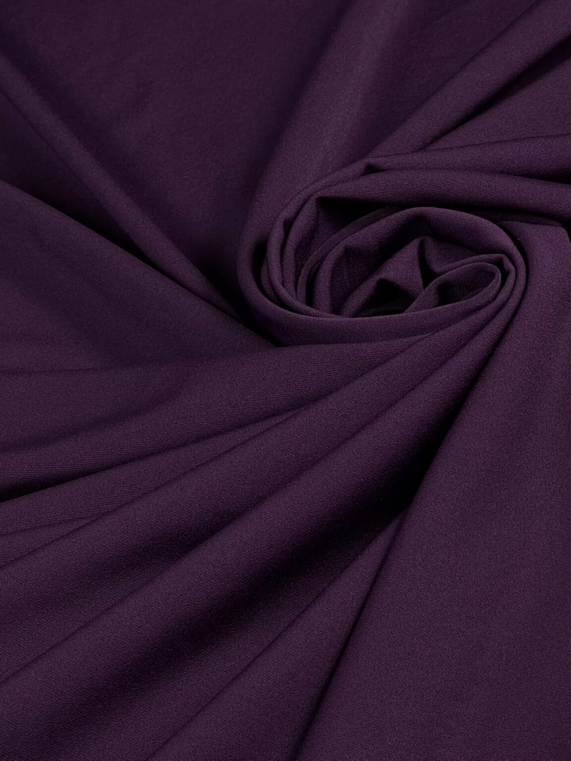 „Niagara Soft“ audums tumši violetā krāsā