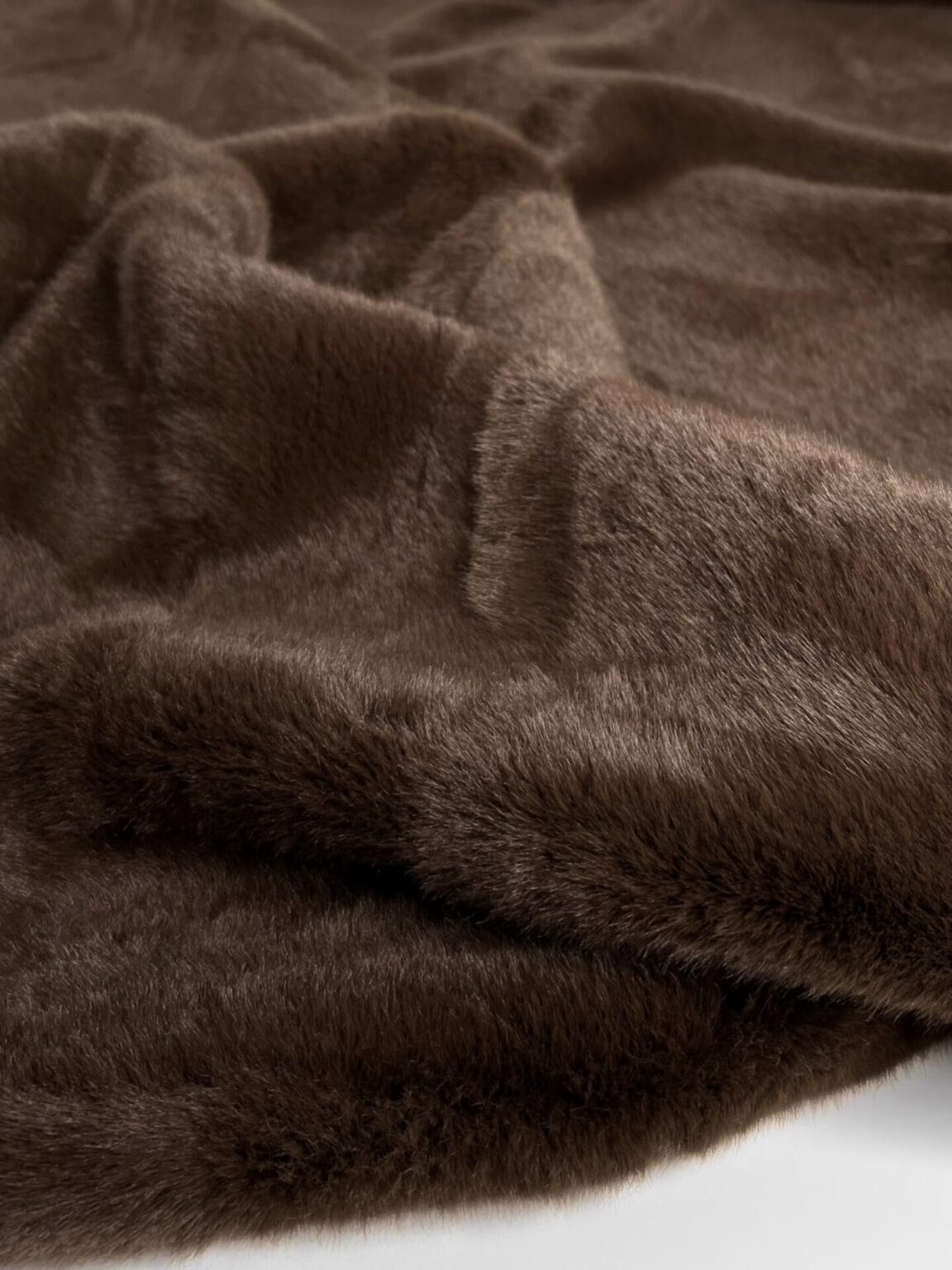 PREMIUM kvalitātes Itāļu divpusējais kažoks „Brown Mink“ (mākslīgais kažoks)