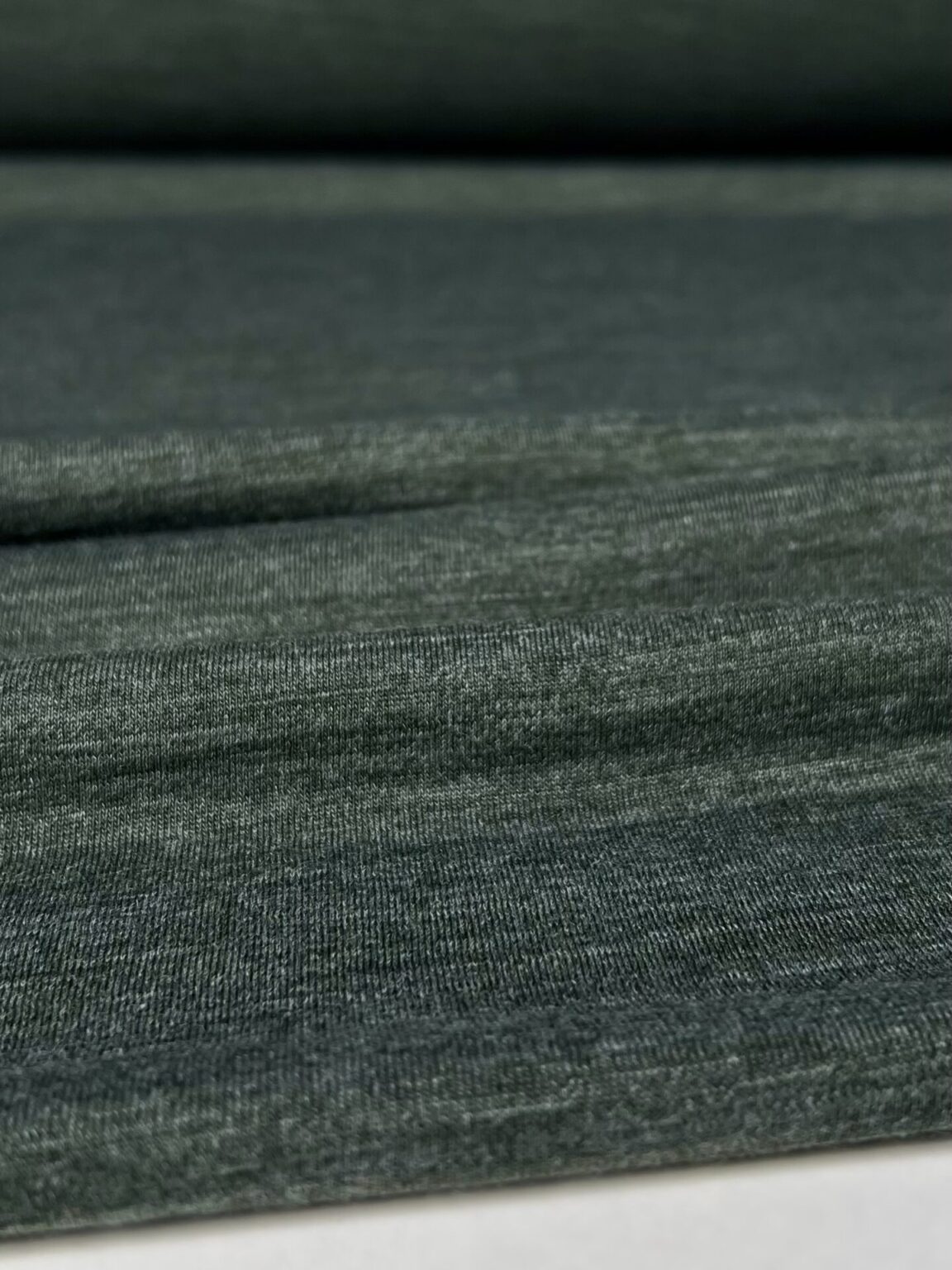 Elastic Jersey Fabric of Merino Wool and Polyester (premium quality) Green Melange 068