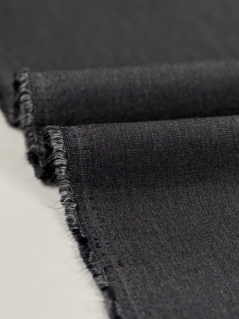 kostiuminis viskozės audinys