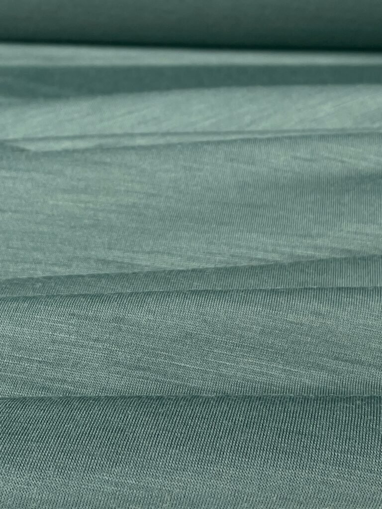 merino vilna poliesteris