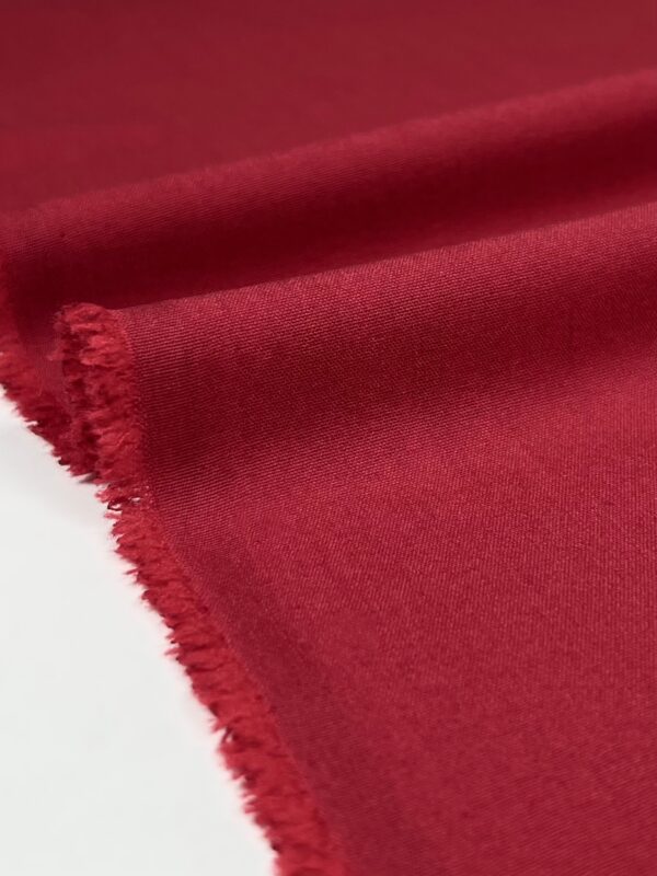 kostiuminis viskozės audinys