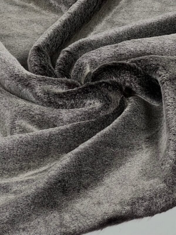 dirbtinio kailio audinys kailiukas