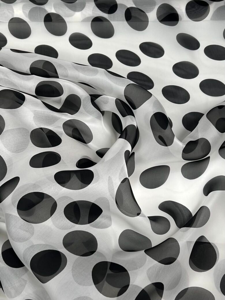 Italian Collectible Natural Silk Organza with Bubble Pattern (price for remaining 1.35 m)