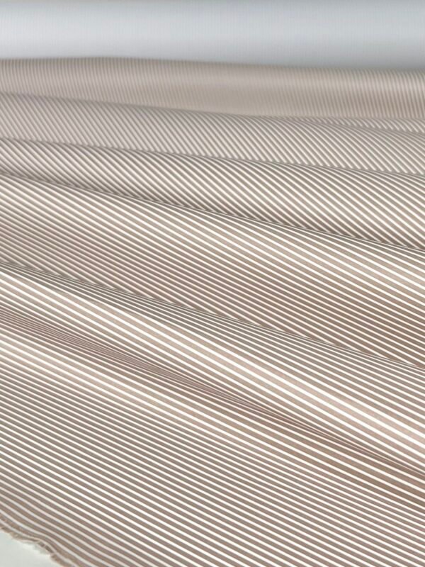 plonas striukinis audinys striukinis audinys