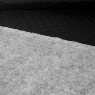 striukinis audinys su pašiltinimu