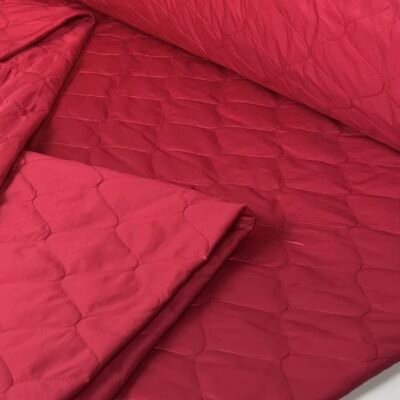 striukinis audinys su pašiltinimu