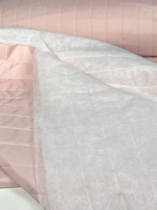 striukinis audinys su pašiltinimu