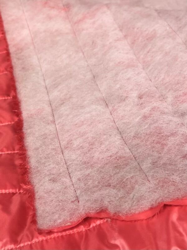 striukinis audinys su pašiltinimu