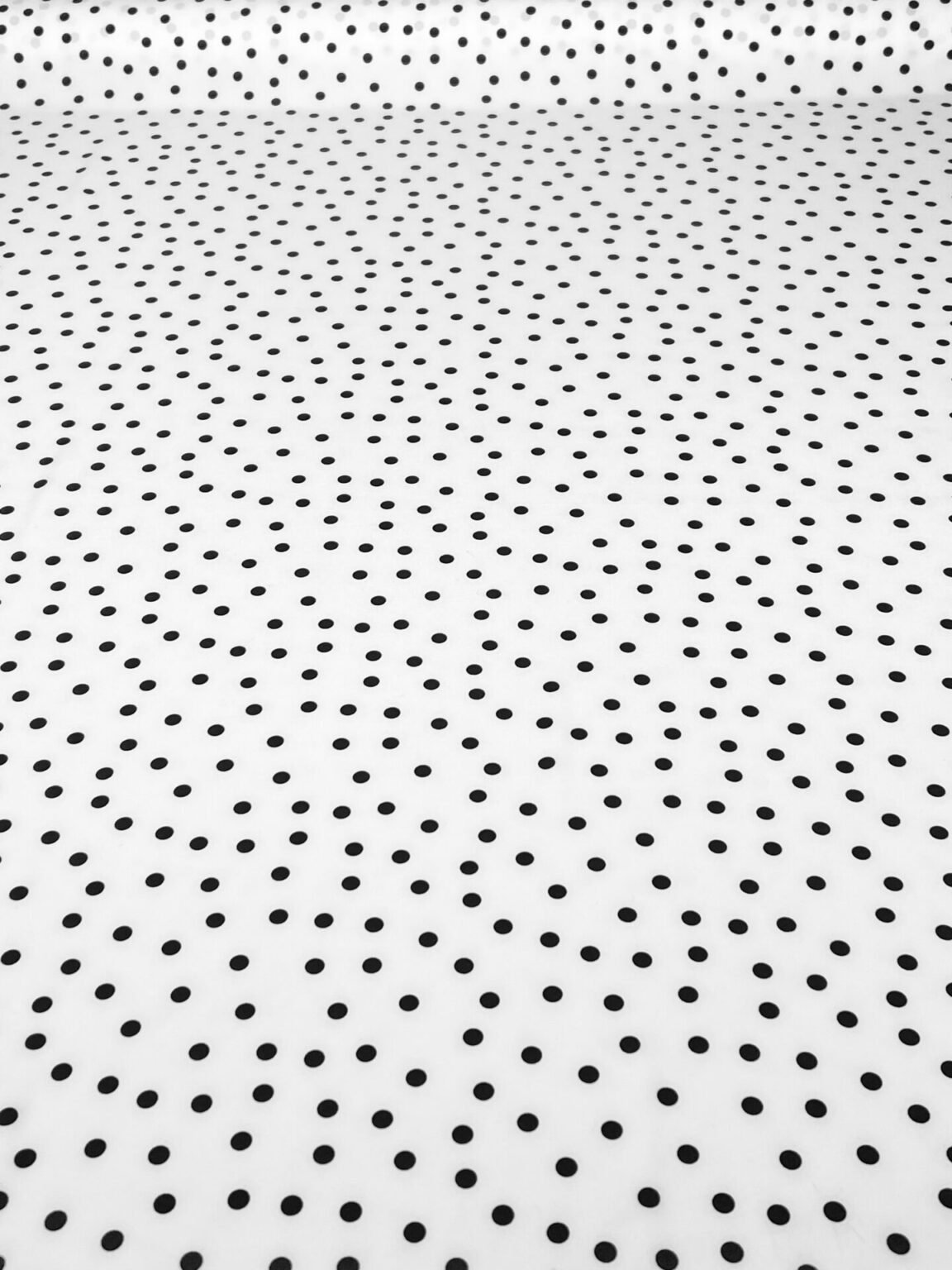 "Silky" dress fabric with bubble pattern "White and Black"