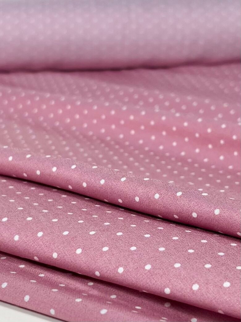 Suknelinis-kostiuminis viskozės audinys smulkių taškelių rašto „Pink“