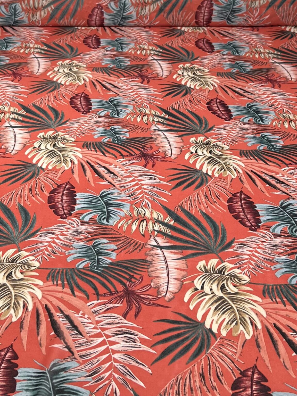 Šifons ar dizainu „Tropical Leaves“