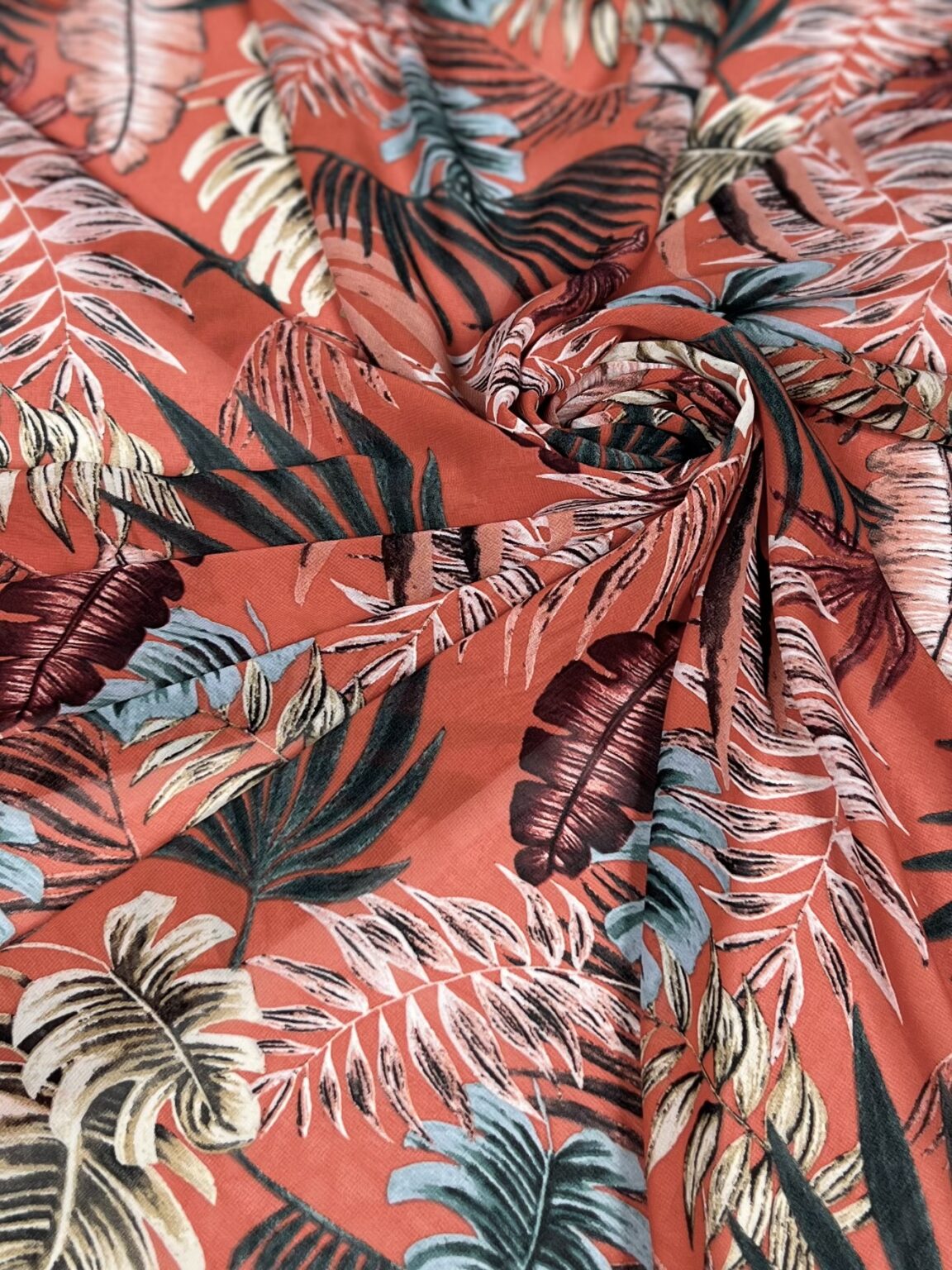 Šifons ar dizainu „Tropical Leaves“