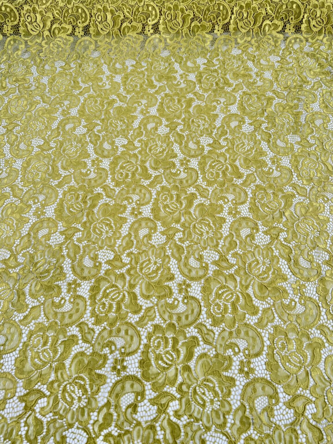 Elastic Guipure Lace with Floral Pattern in Mustard Color