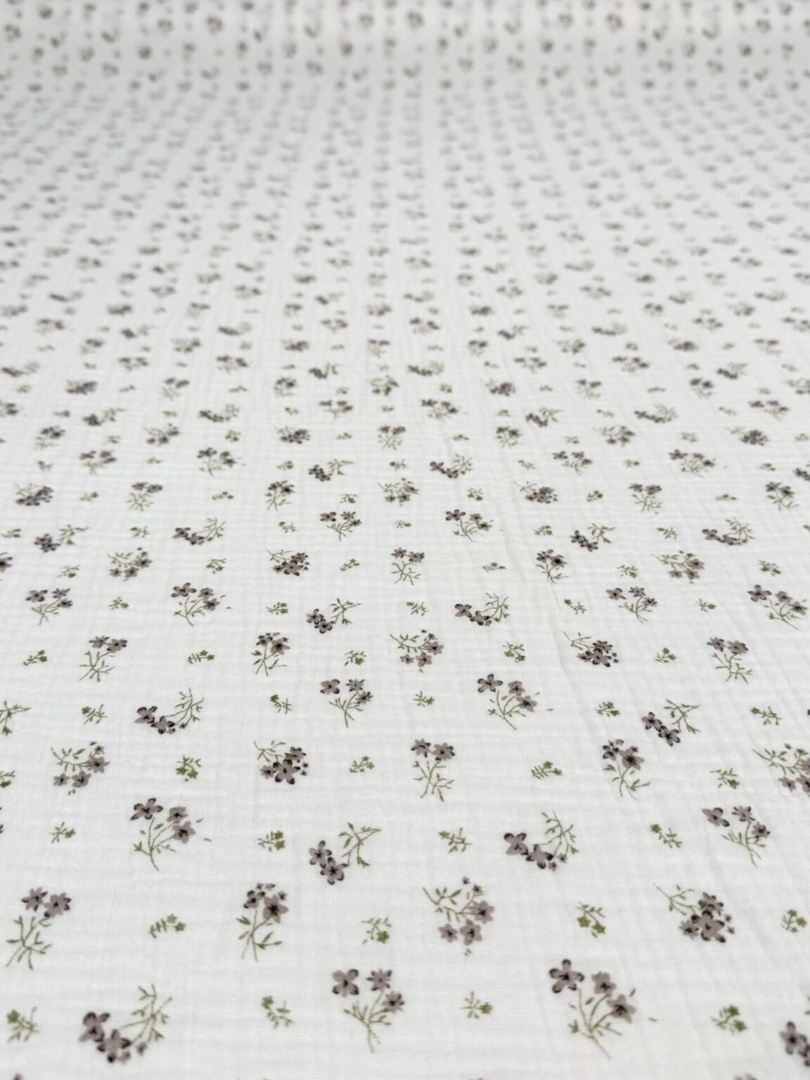 Муслин с принтом «Small Nude Flowers»