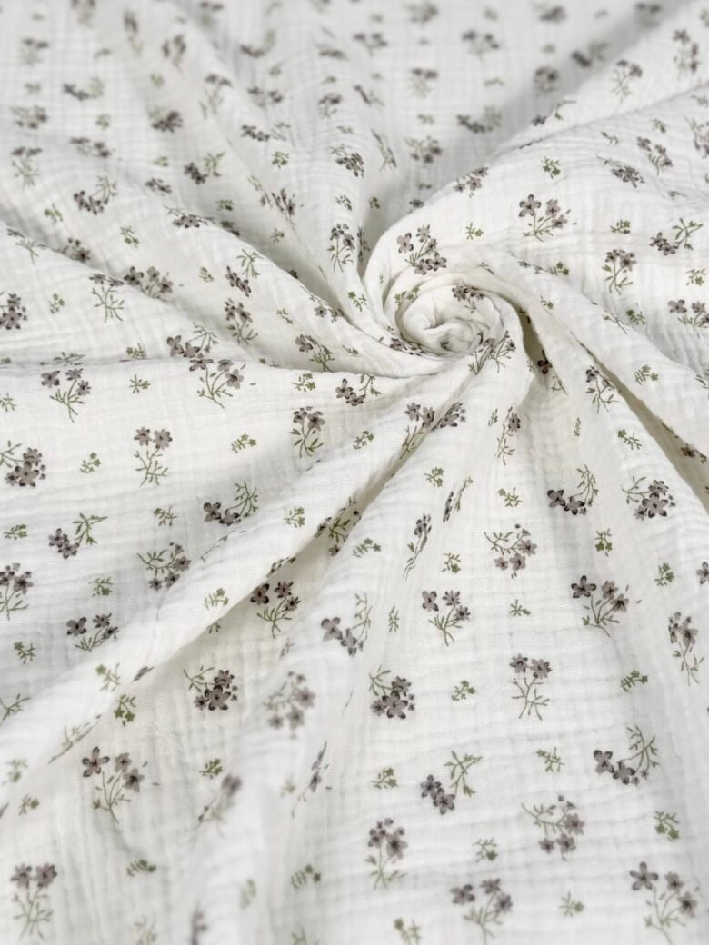 Muslins ar apdruku "Small Nude Flowers"
