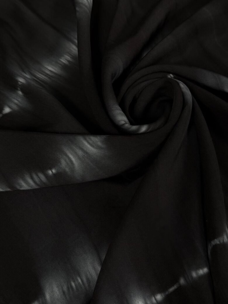 Tamprus „Twill“ viskozės audinys „Night“