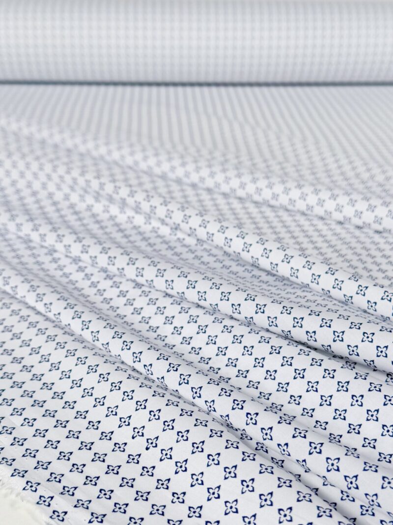 Italian Cotton Shirt Fabric with Elastane "Liuja"