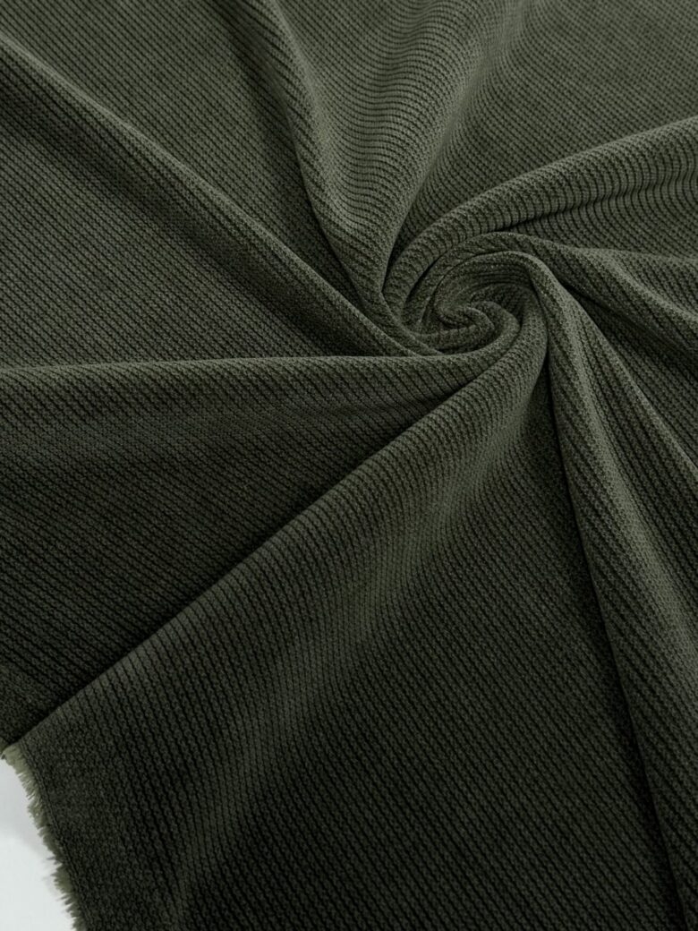 Ribinis velvetas chaki žalios spalvos