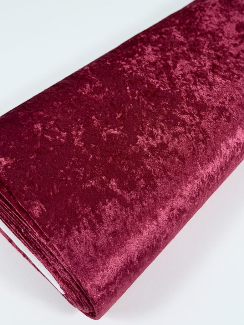 Tamprus glamžytas aksomas „Burgundy“