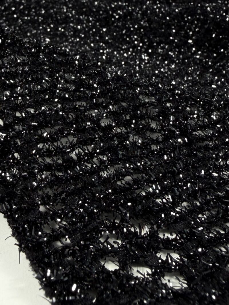 Italienischer elastischer glänzender Jersey „New Year’s Eve“ in Schwarz